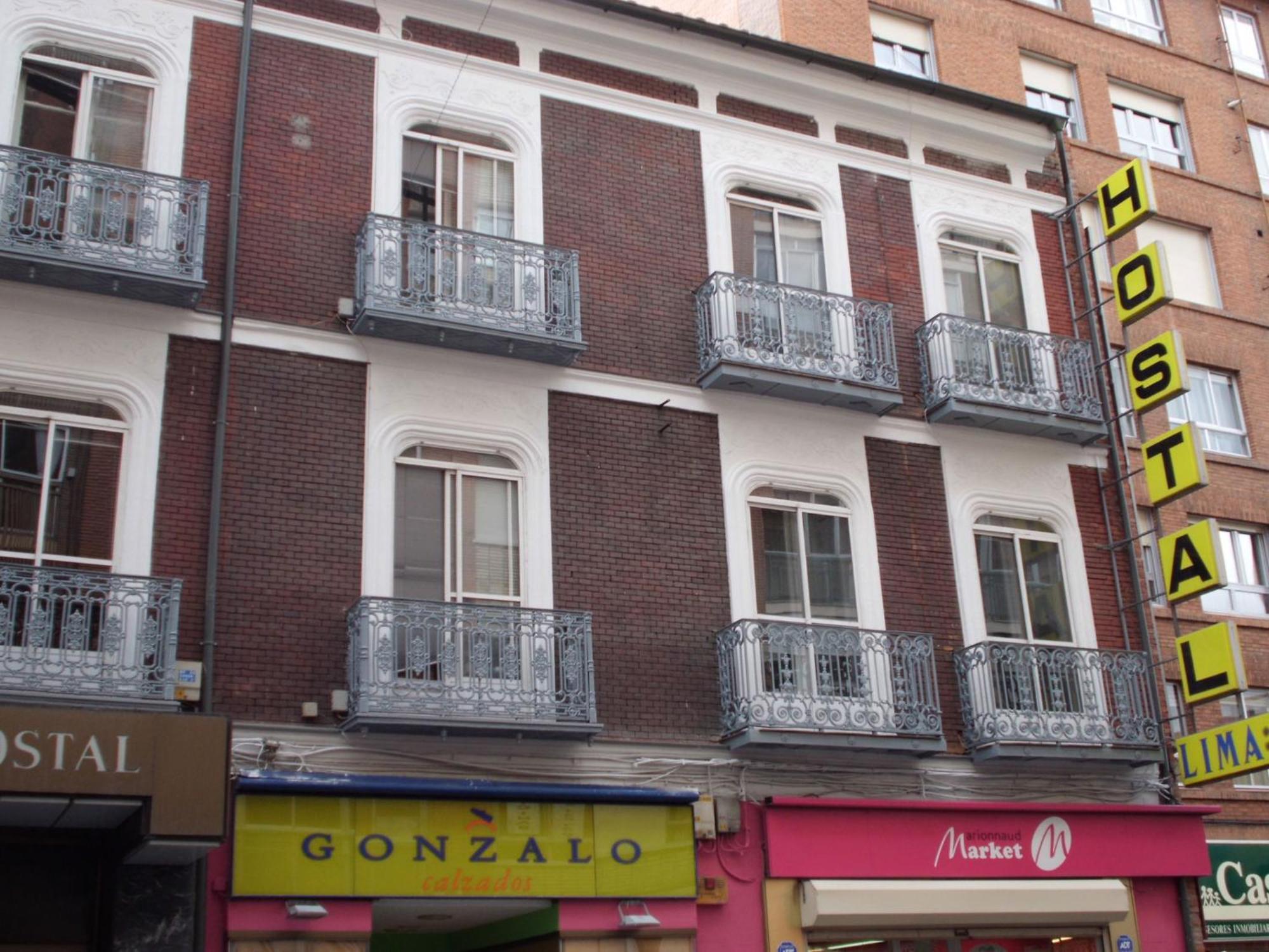 Hostal Lima Valladolid Extérieur photo