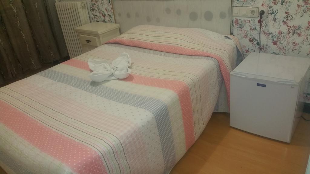 Hostal Lima Valladolid Extérieur photo