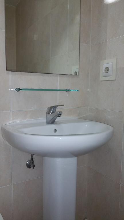 Hostal Lima Valladolid Extérieur photo
