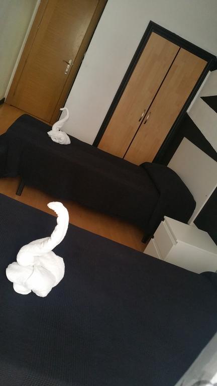 Hostal Lima Valladolid Extérieur photo