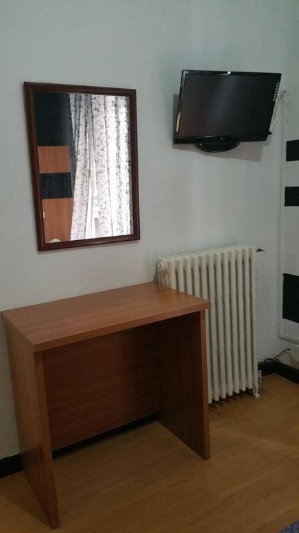 Hostal Lima Valladolid Extérieur photo