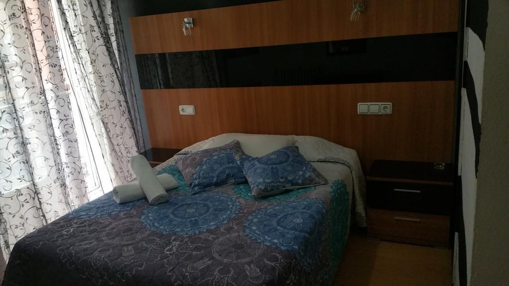 Hostal Lima Valladolid Extérieur photo