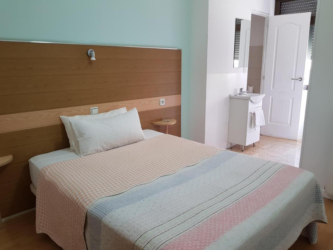 Hostal Lima Valladolid Extérieur photo