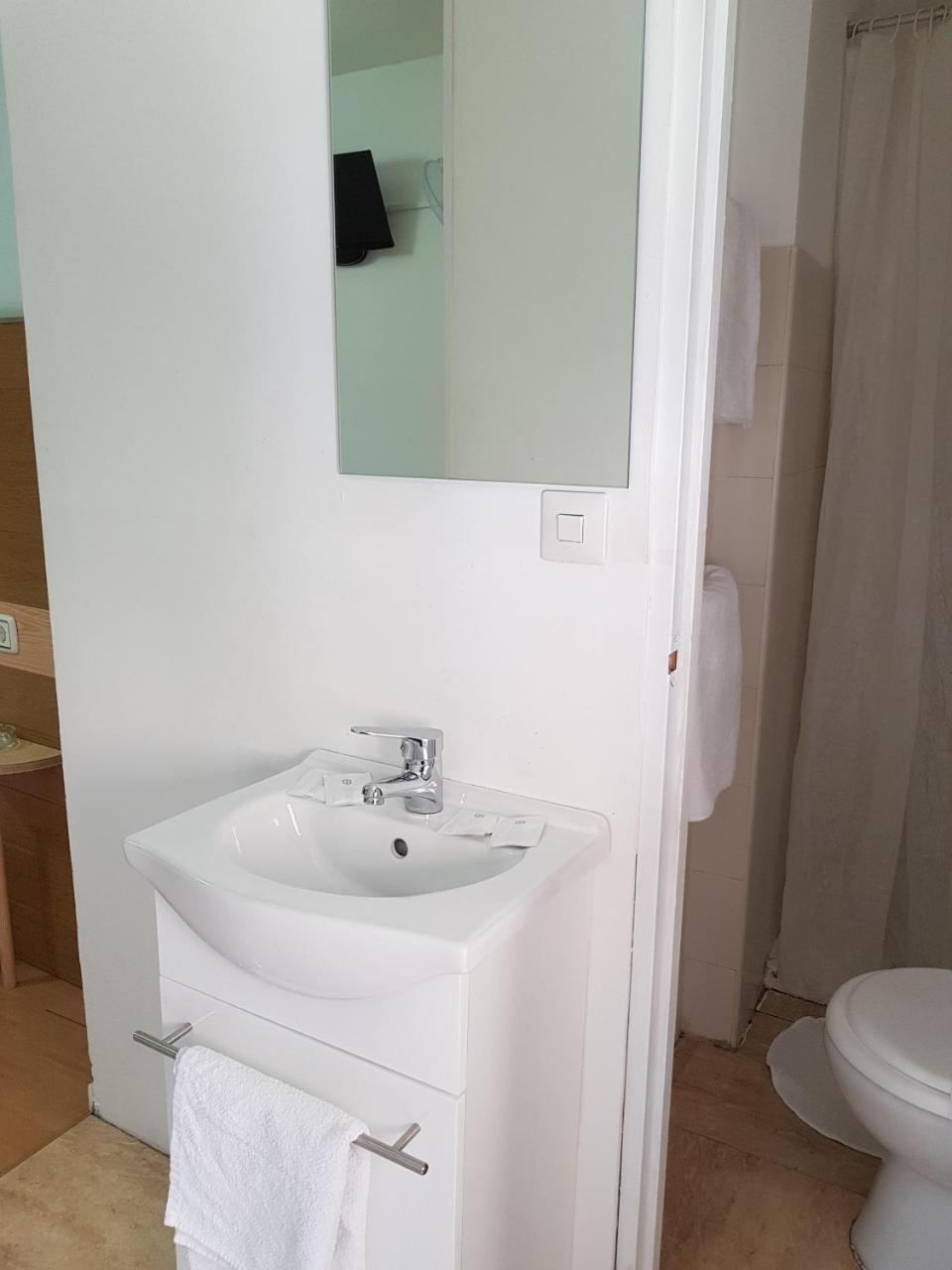 Hostal Lima Valladolid Extérieur photo